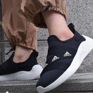Adidas Women's Puremotion Adapt Athletic  Black Snickers Shoes size 9